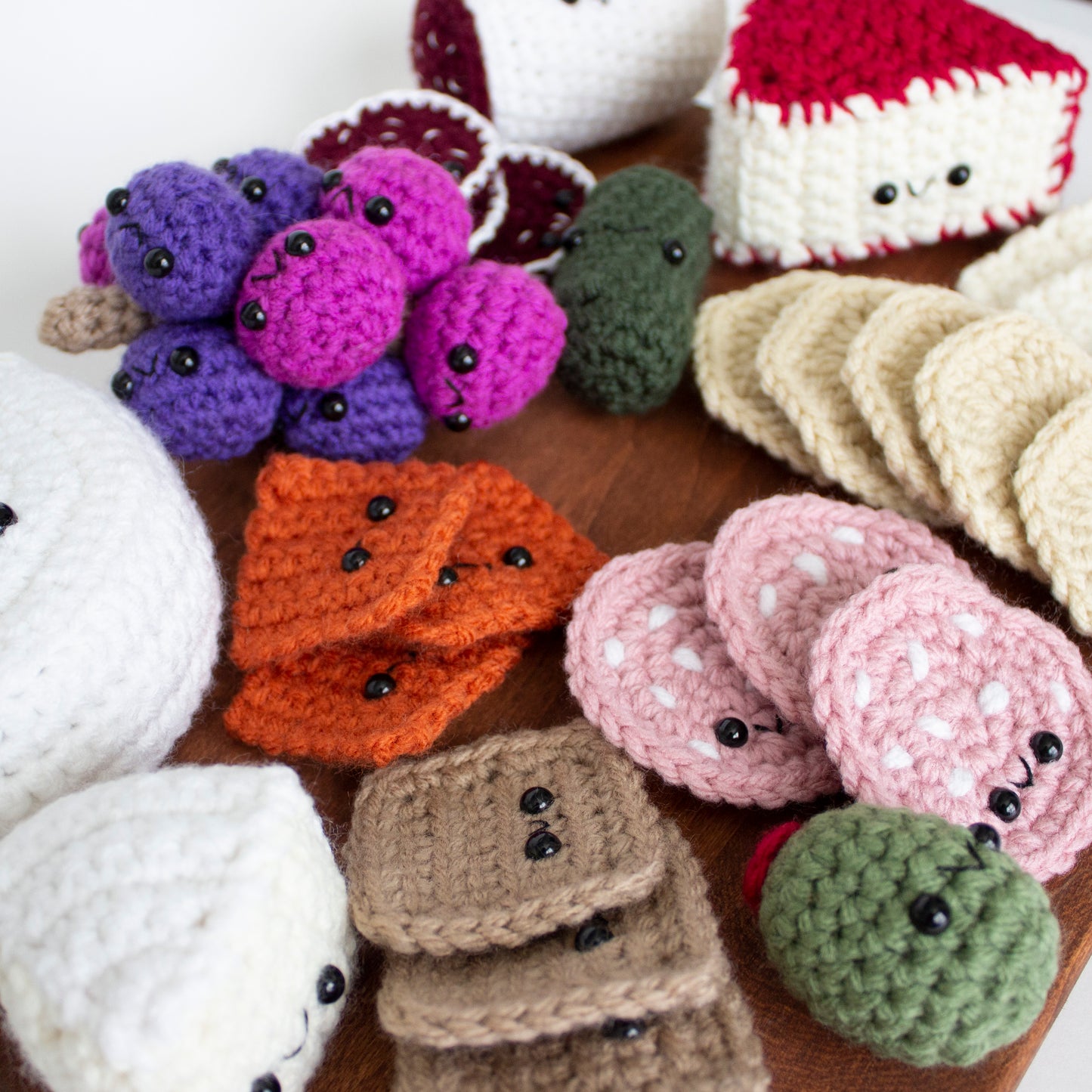 Crochet Pattern: Charcuterie Board, PDF Amigurumi Pattern