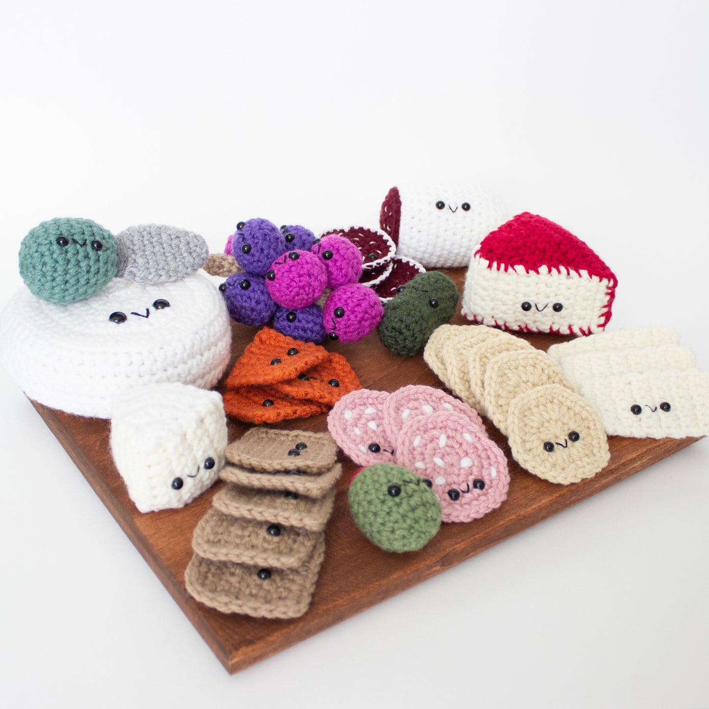 Crochet Pattern: Charcuterie Board, PDF Amigurumi Pattern