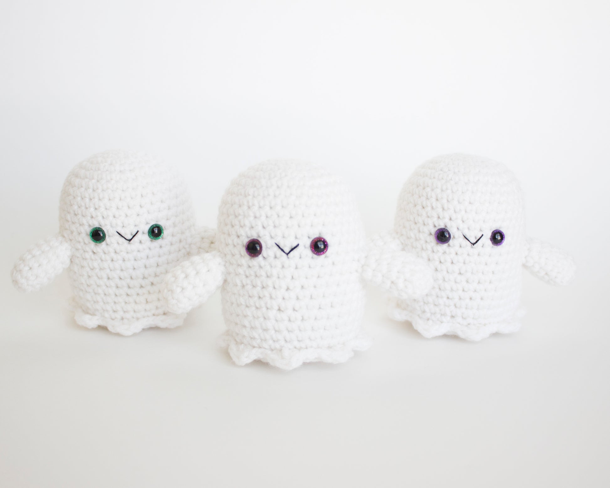 Halloween Day Crochet Patterns - Amigurumi Ghosts