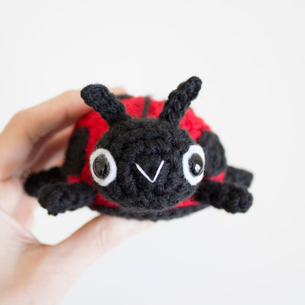 Easy Crochet Ladybug Pattern - Amigurumi