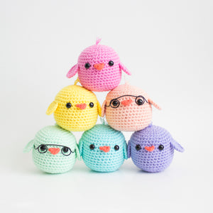 FREE Crochet Pattern- Amigurumi Spring Chicks