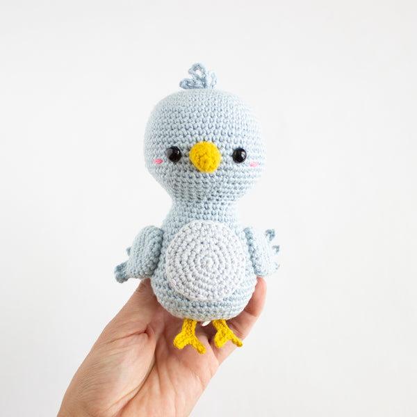 Easy Crochet Bird Pattern - Amigurumi Melvin