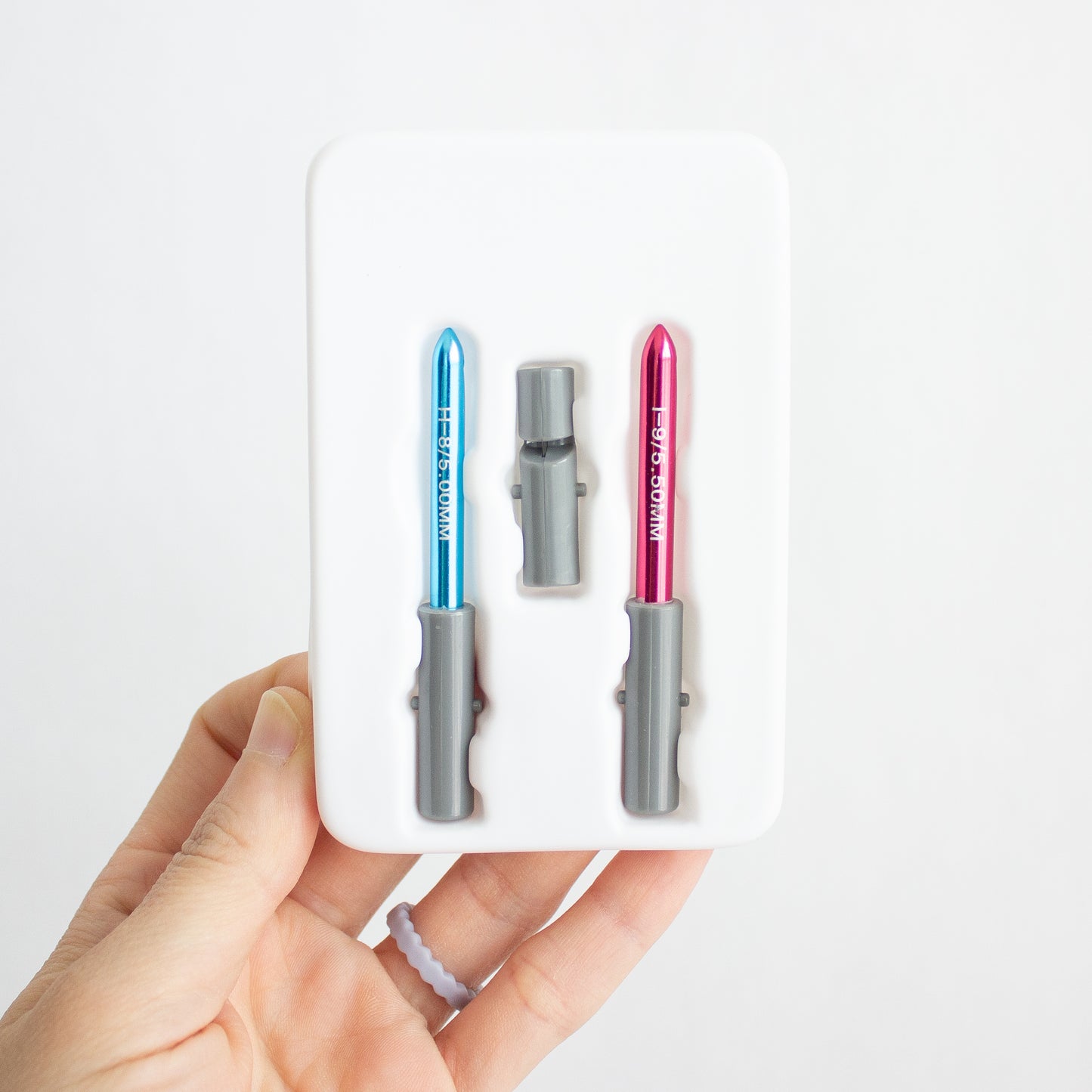 Bundle #82- Susan Bates “Twist + Lock” Interchangeable Crochet Hooks