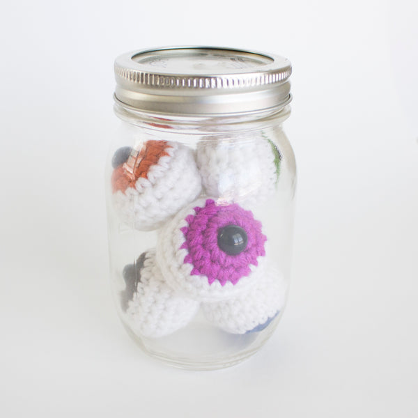 Jar of Crocheted Eyes - DIY Halloween Party Projects