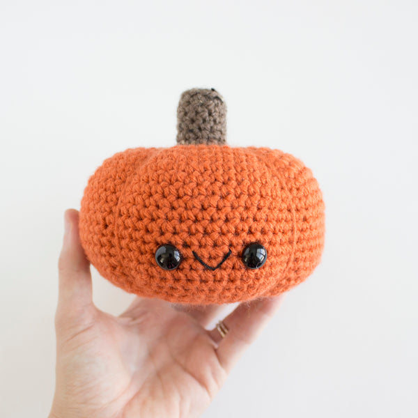 Easy Crochet Pattern - Pumpkin Amigurumi