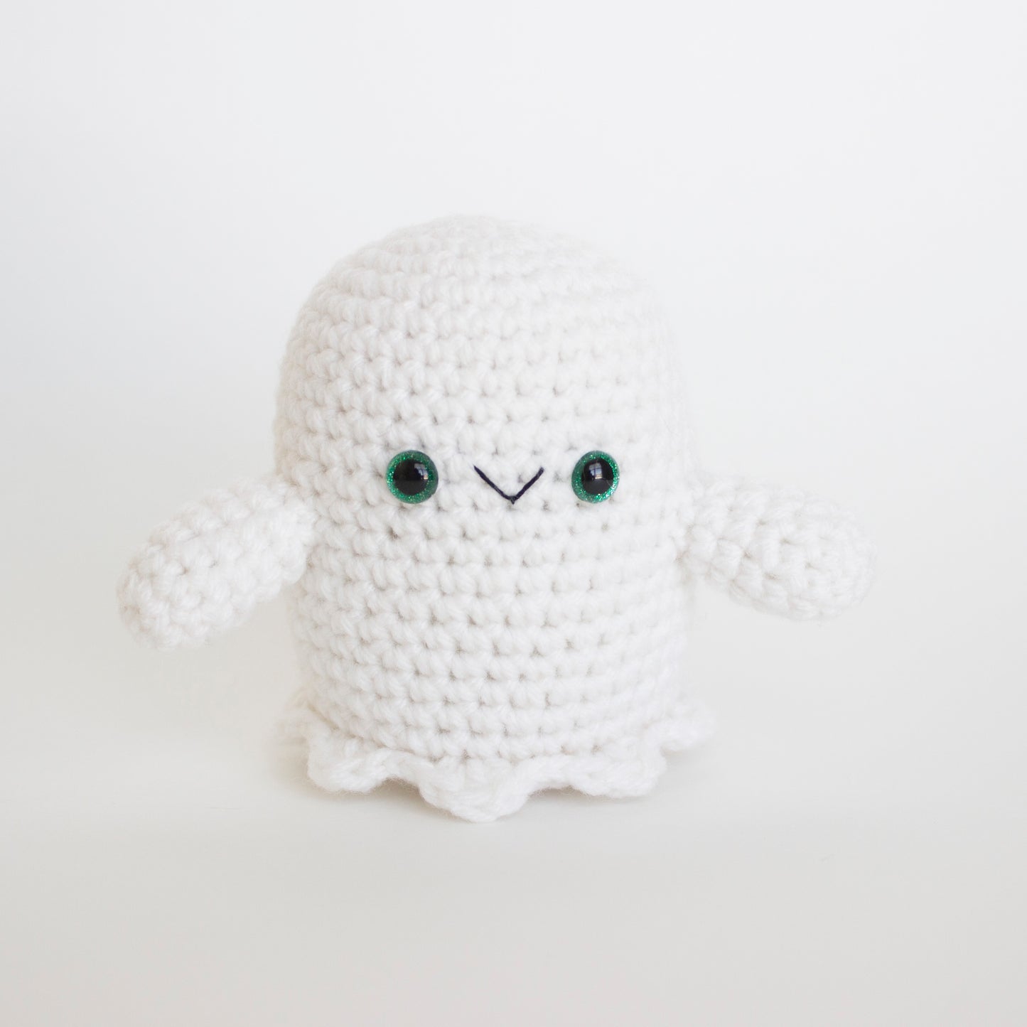 Spooky Amigurumi Ghost Pattern - Hero