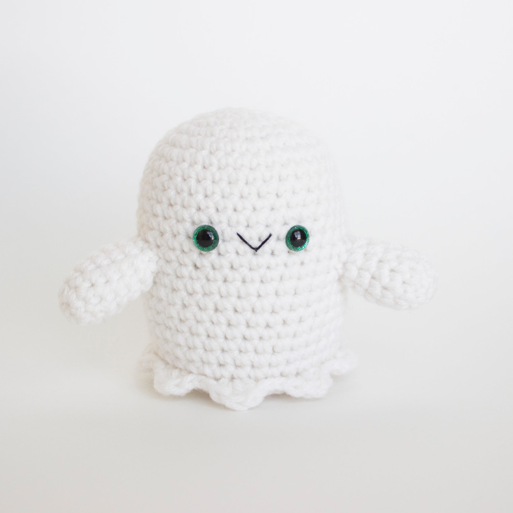 Spooky Amigurumi Ghost Pattern - Hero