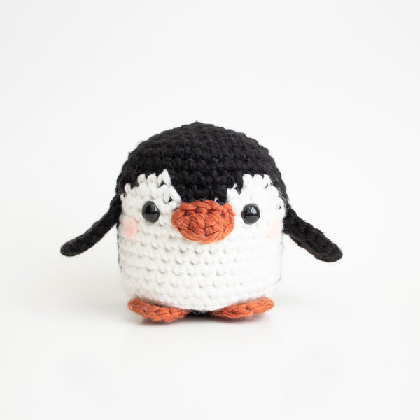 Amigurumi Chubby Penguin Pattern - Christmas