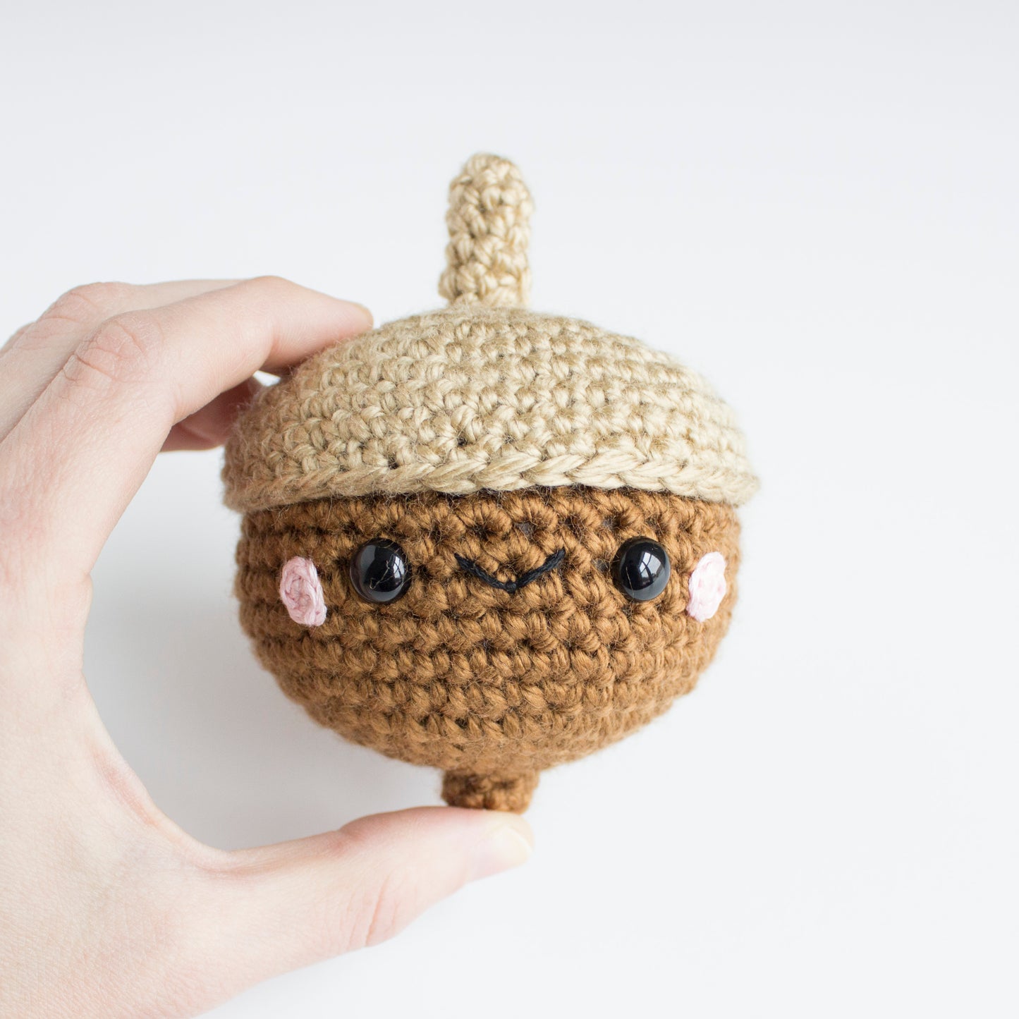 Acorn Easy Crochet Pattern - Fall Decor