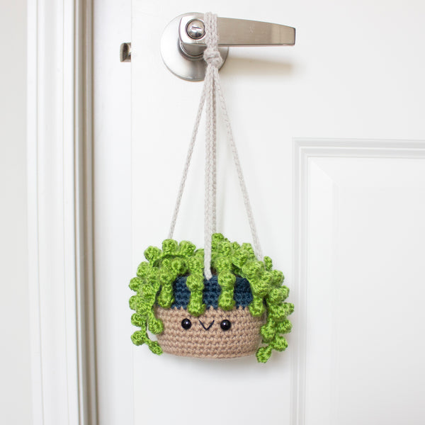 String of Pearls Crochet Pattern - DIY Hanging Succulent