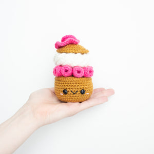 Raspberry Plushie Crochet Pattern - Amigurumi Food